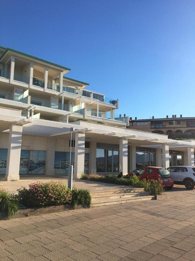 Casa Del Relax Apartment Olbia Bagian luar foto